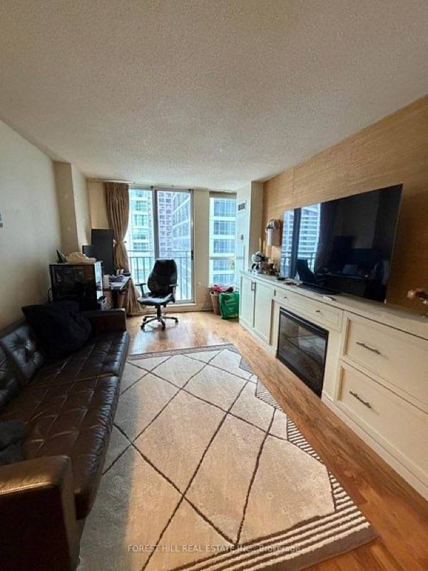 388 Bloor St E #1202