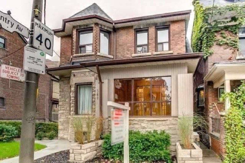 380 Spadina Rd