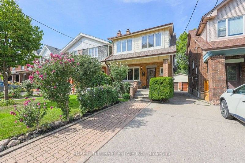 210 Arlington Ave